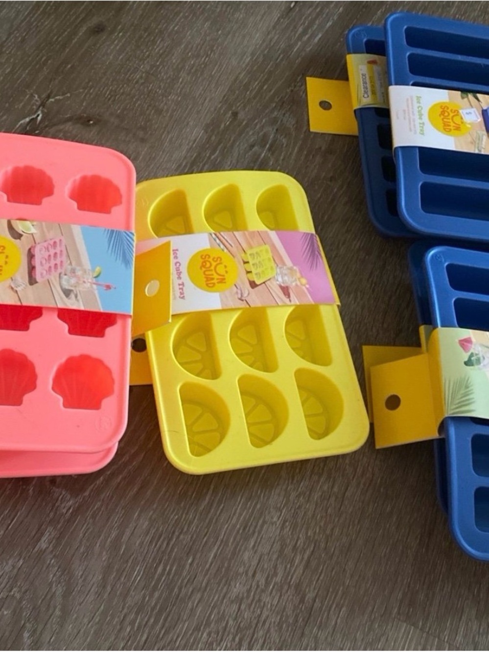 NWT Assorted Ice Cube Tray - Fun Party Molds